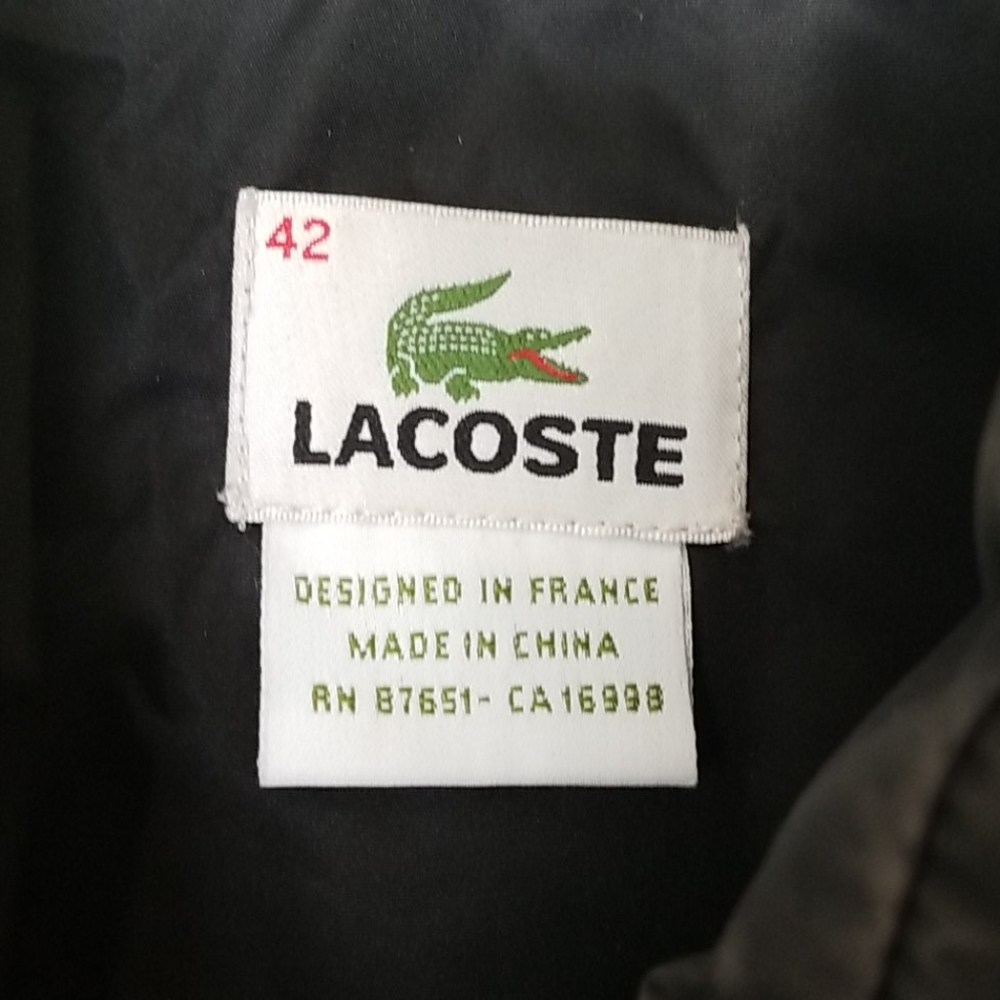 🚫 SOLD - Lacoste Black Puffer Vest - Picture 6 of 8